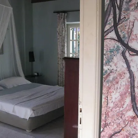 Casa de Férias Old In Town Alepou