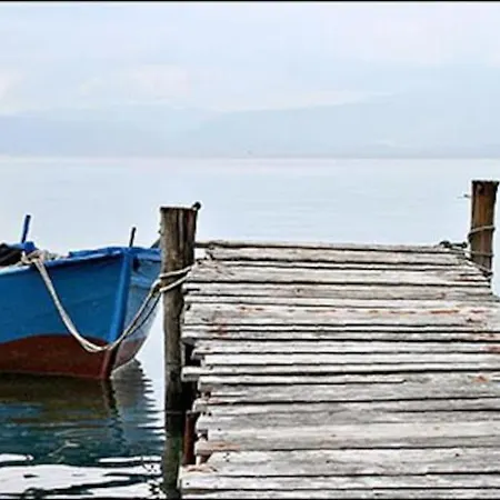 Old In Town * Alepou