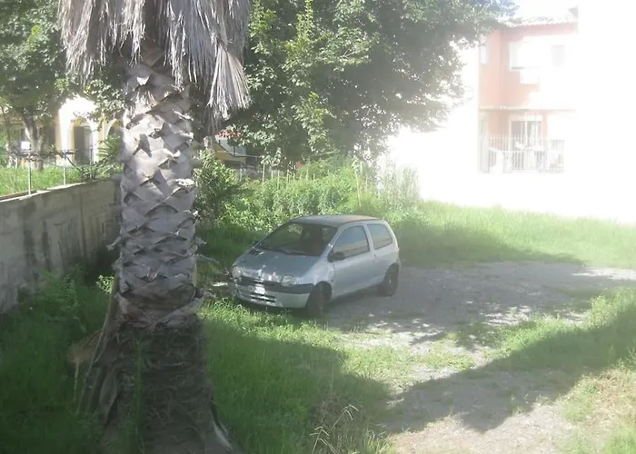 Old In Town Дом отдыха
